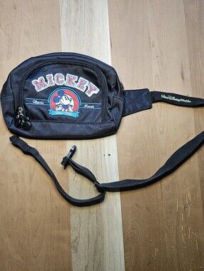 Mickey Mouse Walt Disney World Belt Bag/ Fanny Pack